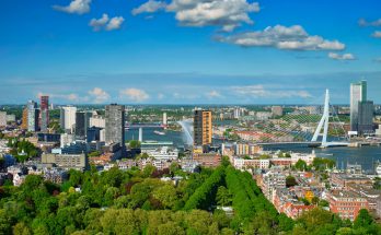 Wethouder Bas Kurvers (Rotterdam) is klaar met alle misstanden in zijn stad.jpg